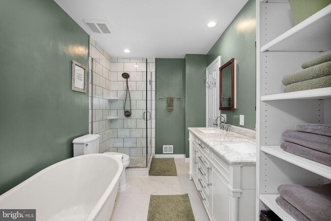 Building Photo - 535 Colecroft Ct