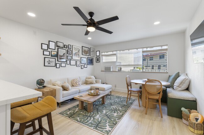 Primary Photo - 350 Aoloa St