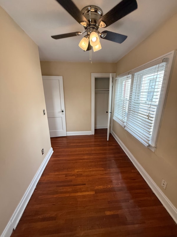 Building Photo - 55 W Lakeview Ave