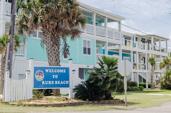 Building Photo - 1211 Fort Fisher Blvd N