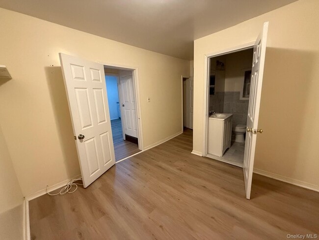 Building Photo - 138-72 Francis Lewis Blvd