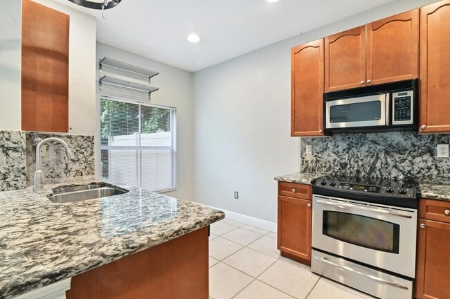 Building Photo - 106 Monterey Bay Dr