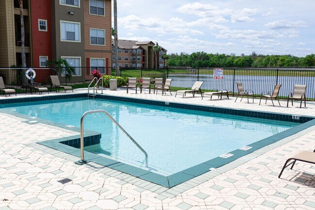 Building Photo - Two bedroom, two bathroom condo near 192 a...
