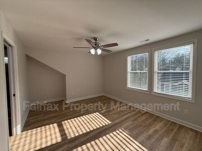 Building Photo - 312 Price Ave