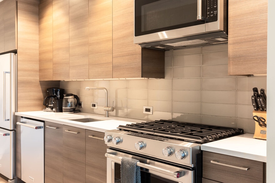 Building Photo - 57-59-59 Belvidere St