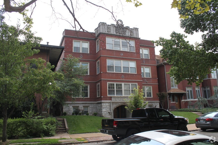 Building Photo - 4512 Westminster Pl