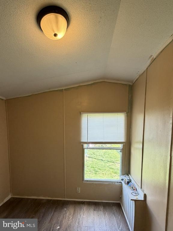 Building Photo - 97 Connector Rd