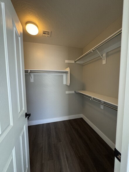 Primary Bedroom Walk In Closet - 524 W Mountain Sage Dr