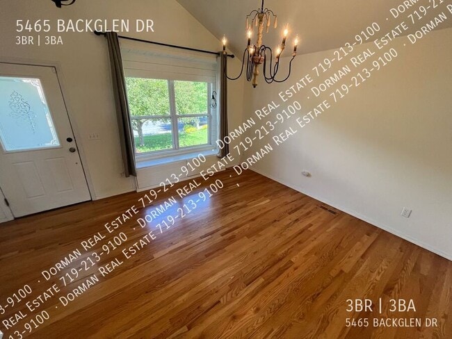 Building Photo - 5465 Backglen Dr