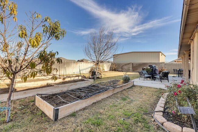 Building Photo - 51 Laurel Valley Dr