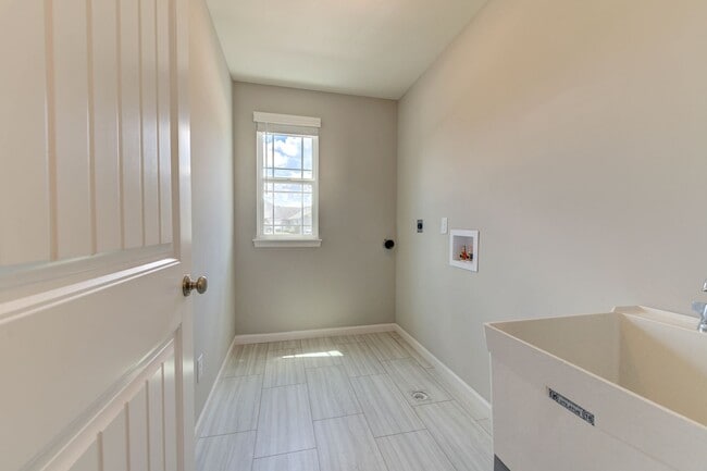 Building Photo - Beautifully Custom Crafted 2-Story Home 3 ...
