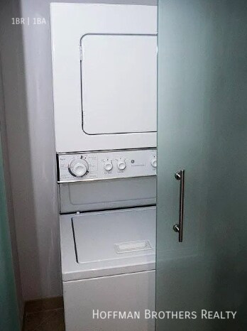 Building Photo - 9100 Whitworth Dr