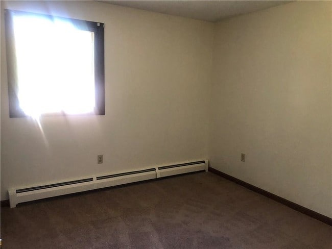 Building Photo - 12 Harrison St