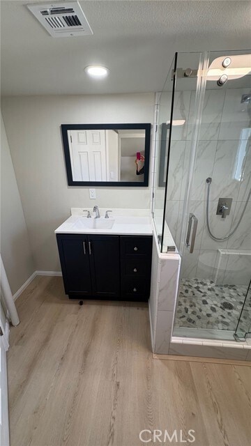 Building Photo - 314 S Broadway