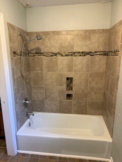 Building Photo - 2500 Shenandoah Dr