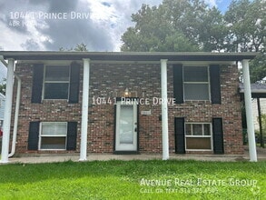 Building Photo - 10441 Prince Dr