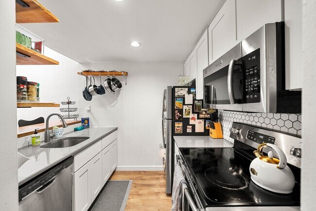 Building Photo - 478 Shawmut Ave