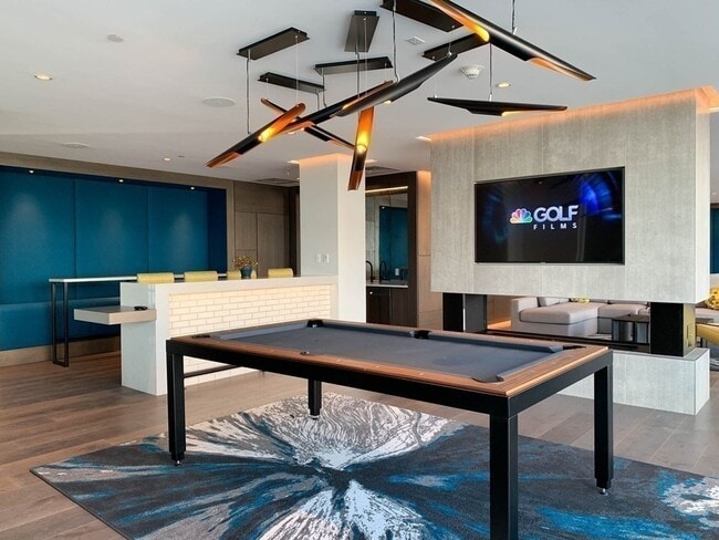 Building Photo - 65 Lewis St