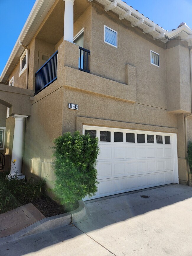 Building Photo - 11543 Treeview Ct