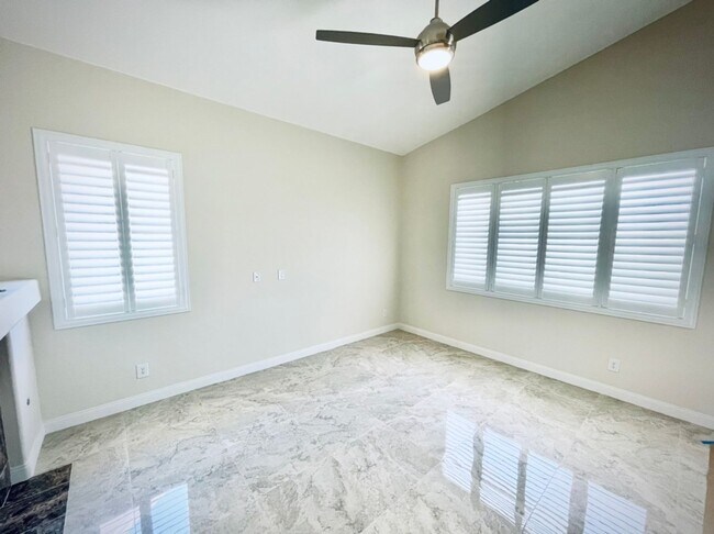 Building Photo - 1855 Desert Forest Way