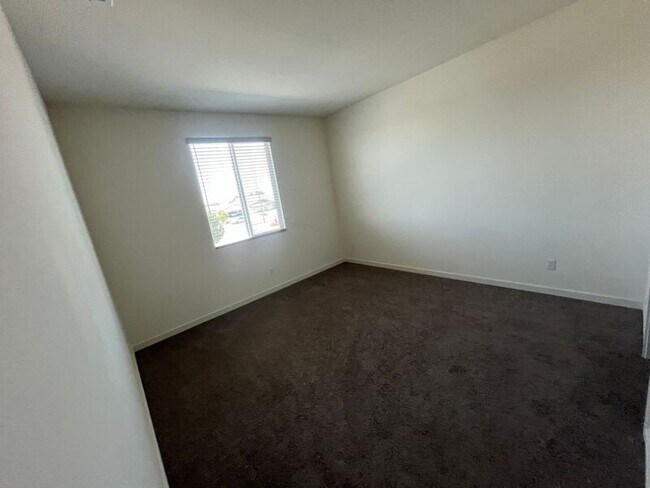Building Photo - 31053 Catania Cir