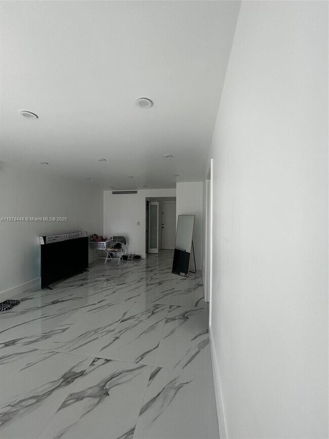 Building Photo - 2055 SW 122nd Ave