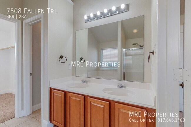 Building Photo - 7508 Fallen Trail