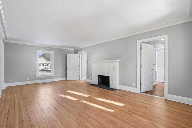 Building Photo - 5315 73rd St