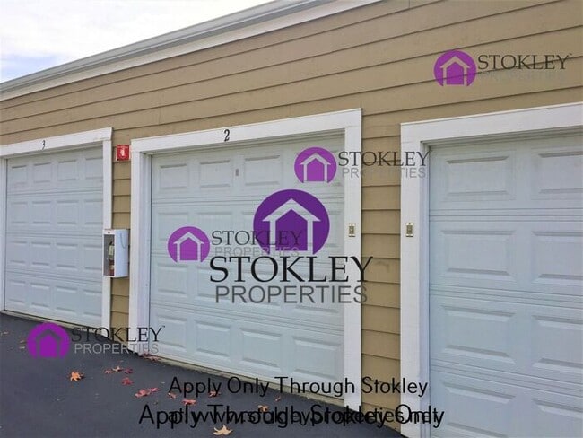 Building Photo - 5003 Hiller Ln