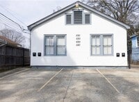 Building Photo - 2325 Spain St