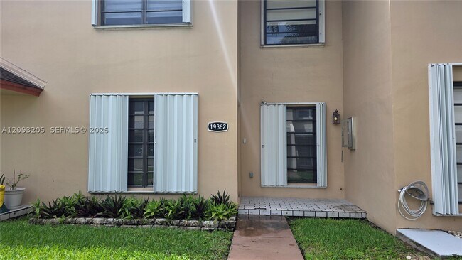Building Photo - 19362 SW 103rd Ct