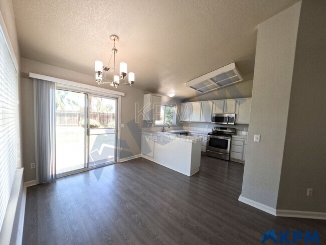 Building Photo - 663 Stoneridge Ct