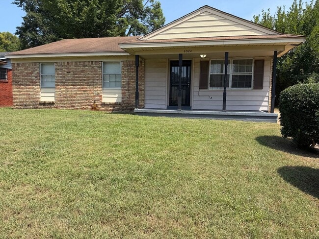 Building Photo - 4372 Deerland St