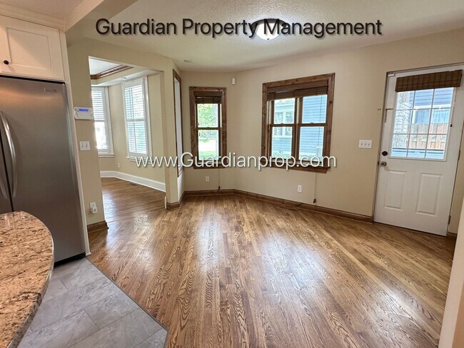 Building Photo - Downtown Hopkins SFH, Fenced Yard, Patio, Spacious Primary, 4 Car Detached Garage