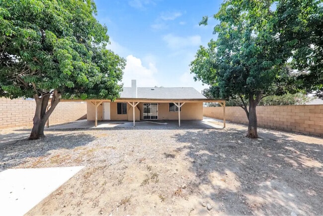Building Photo - 8770 Buckeye Ct