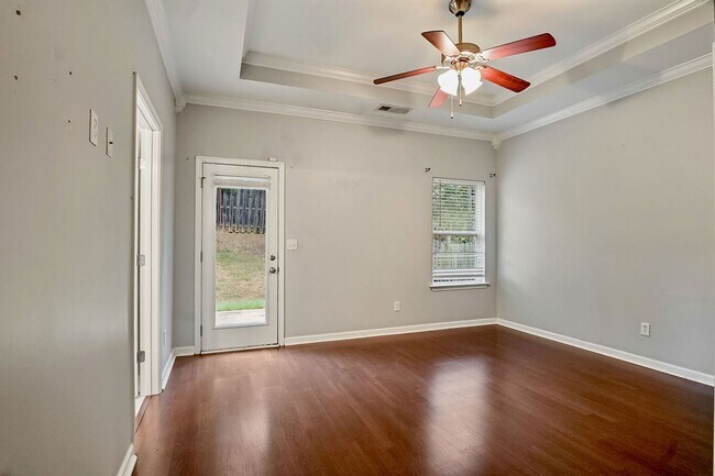 Building Photo - 2742 Oxmoor Way