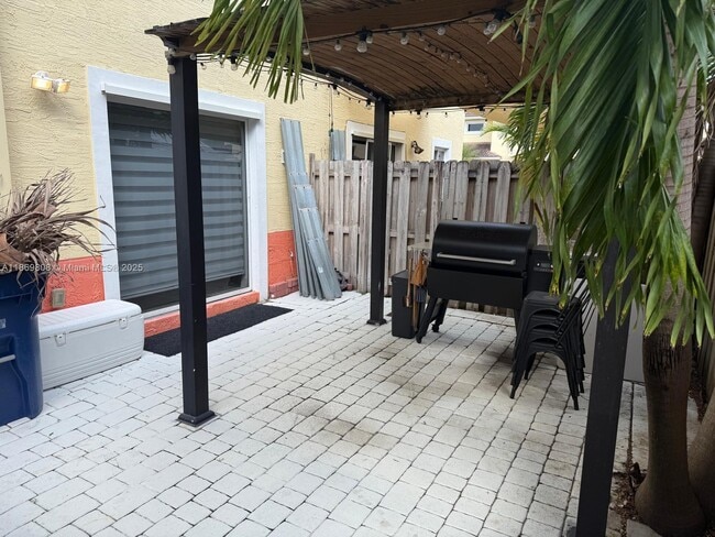 Building Photo - 7458 NW 179th Terrace