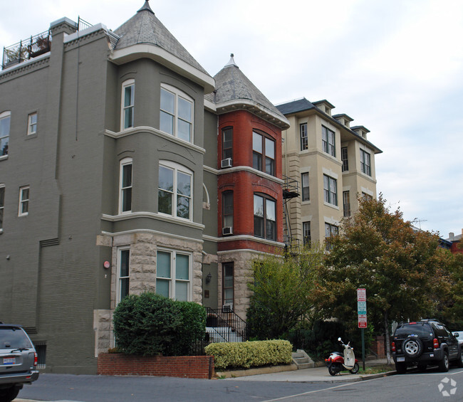 Primary Photo - 1527 Q St NW