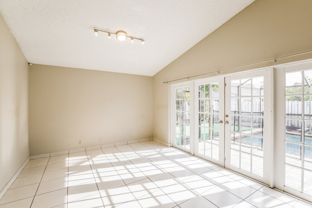Building Photo - 3231 Ensenada Way