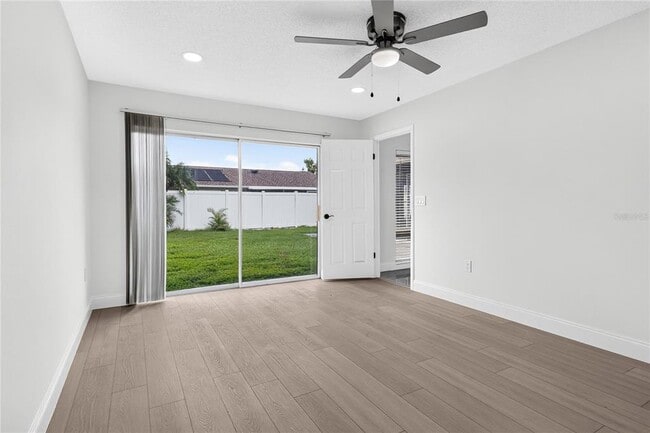 Building Photo - 6747 Deer Pond Ln