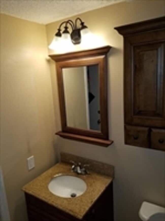 Building Photo - Modern Comfort Meets Convenience in This Stylish Franklin Condo