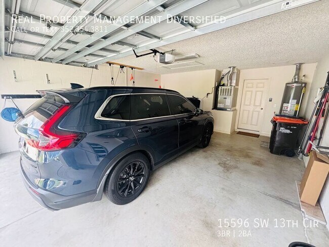 Building Photo - 15596 SW 13th Cir