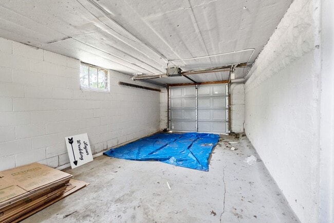 Building Photo - 1604 Olive St