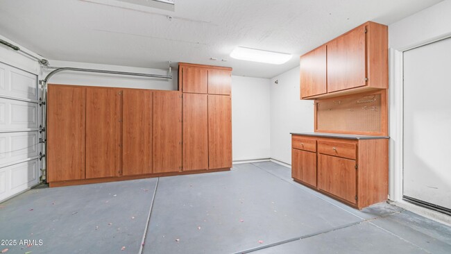 Building Photo - 10603 E Firewheel Dr