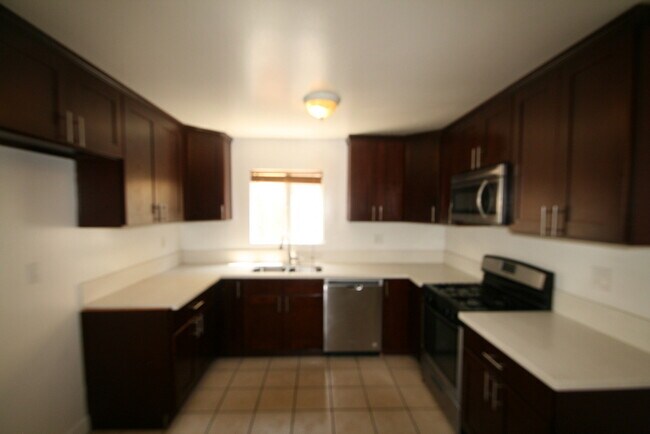 Building Photo - 1308 9th St