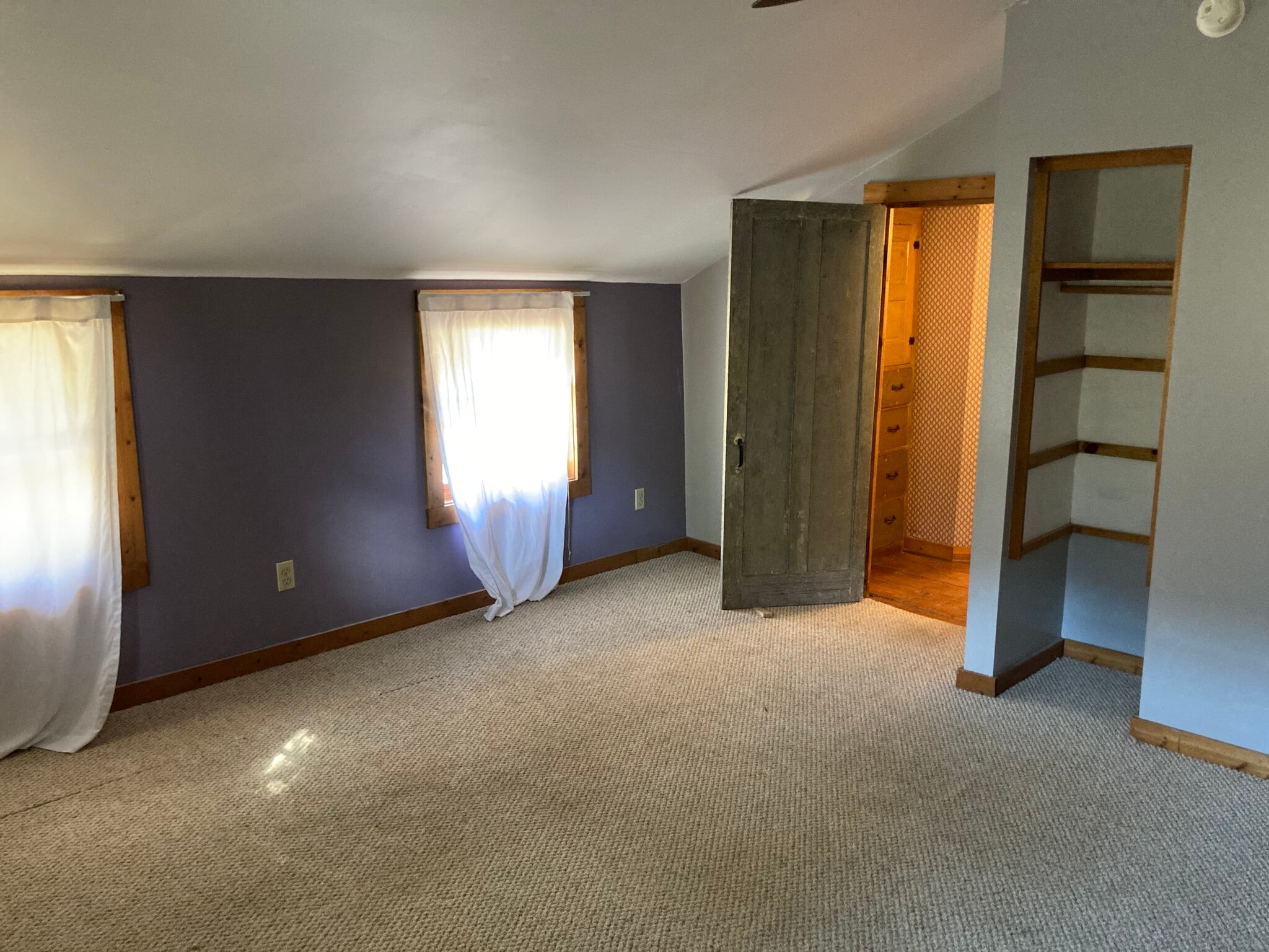 Building Photo - 223 Gibson St