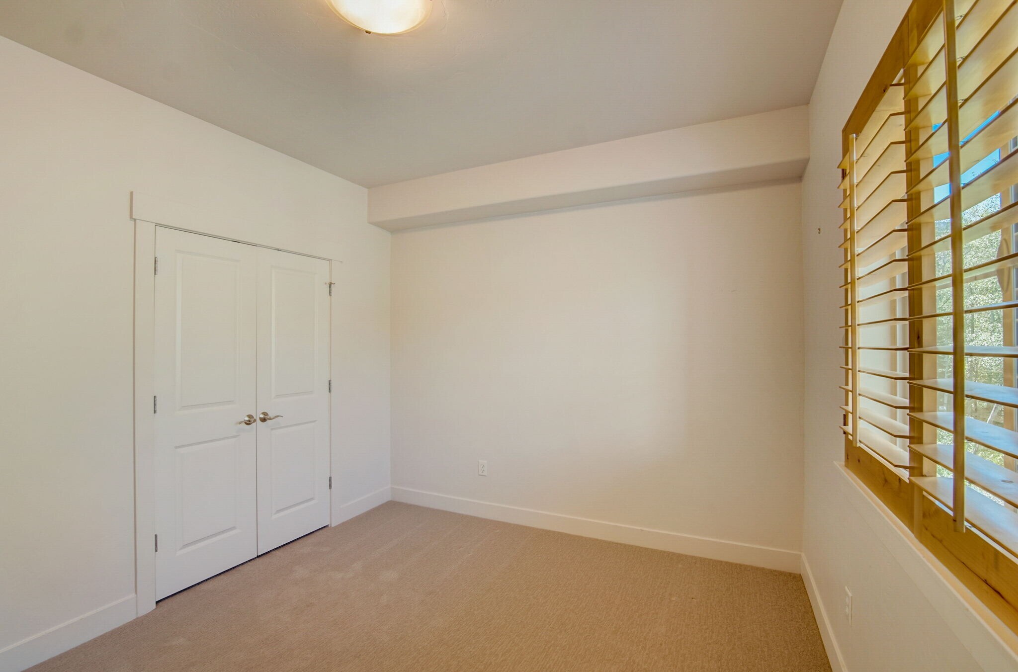 Building Photo - 5519 Lillehammer Ln