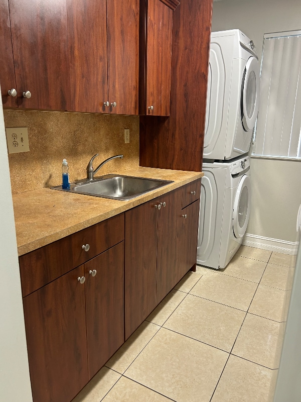 Building Photo - 7160 NW 179th St