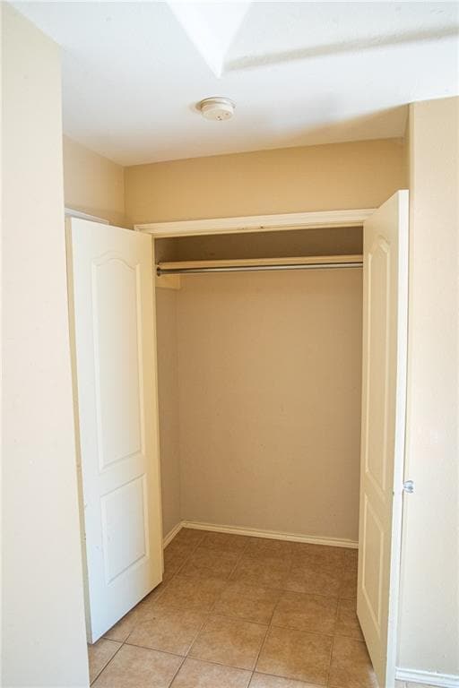 Building Photo - 17 Cedarwood Dr