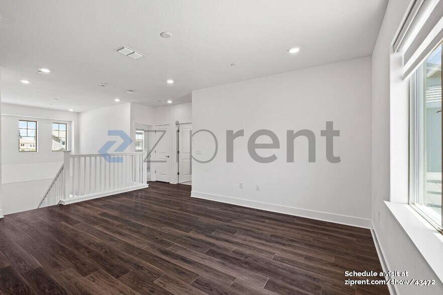 Building Photo - 2672 Goodland Ct